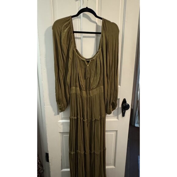 Eloquii Tiered Ruffle Maxi Dress - Picture 2 of 4